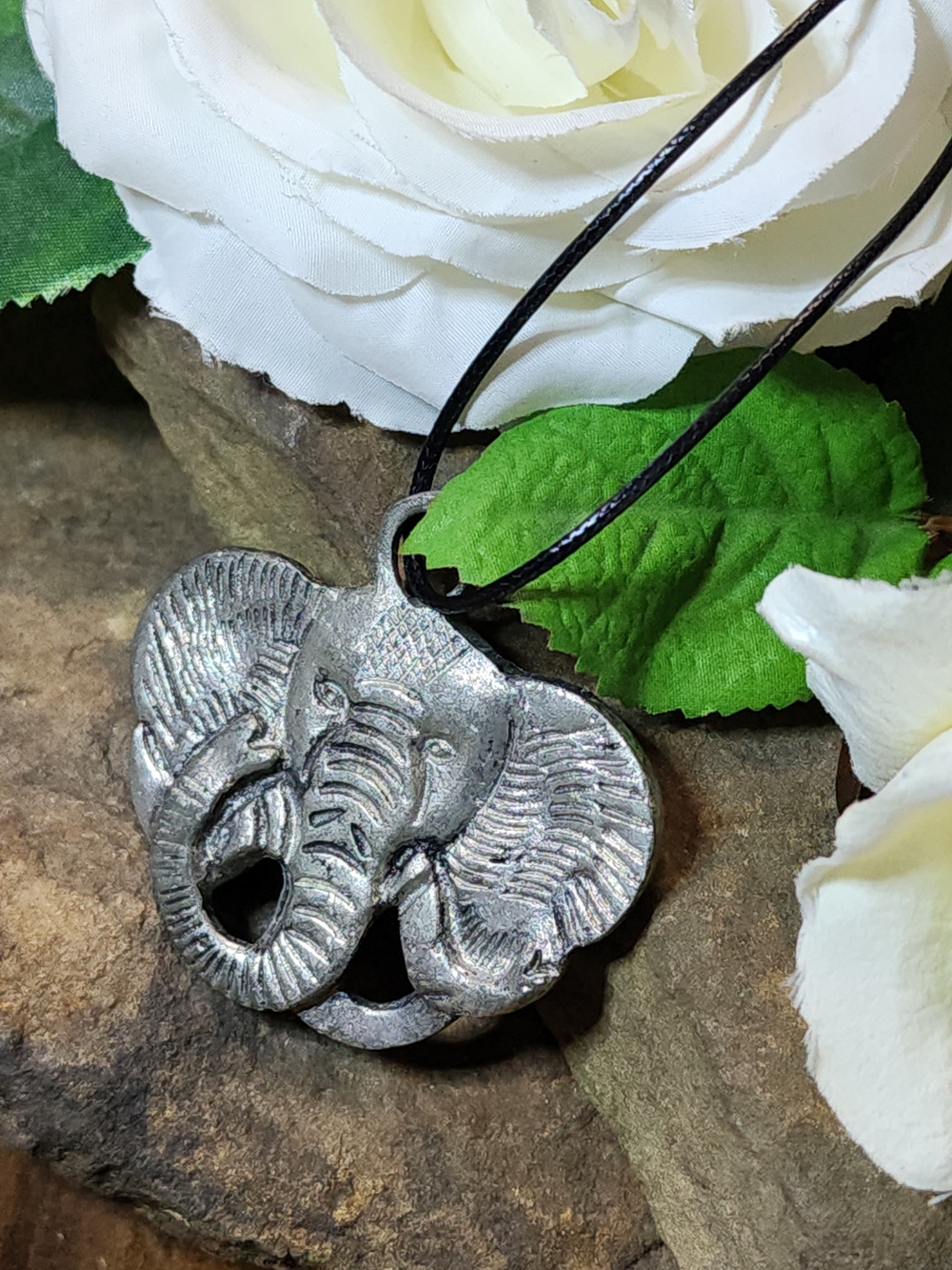 Elephant Pendant Necklace in Metallic Silver Tone